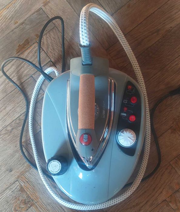 Праска/Утюг парова Clatronic DBS 3000