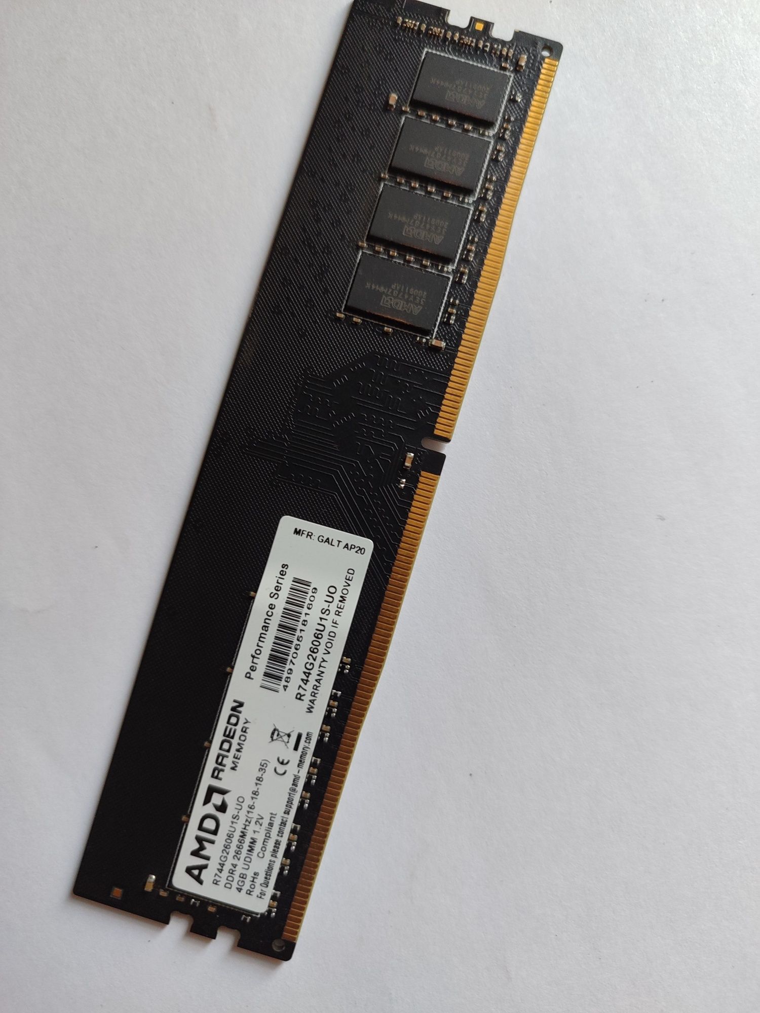 Оперативная память DDR4 4gb AMD Radeon
