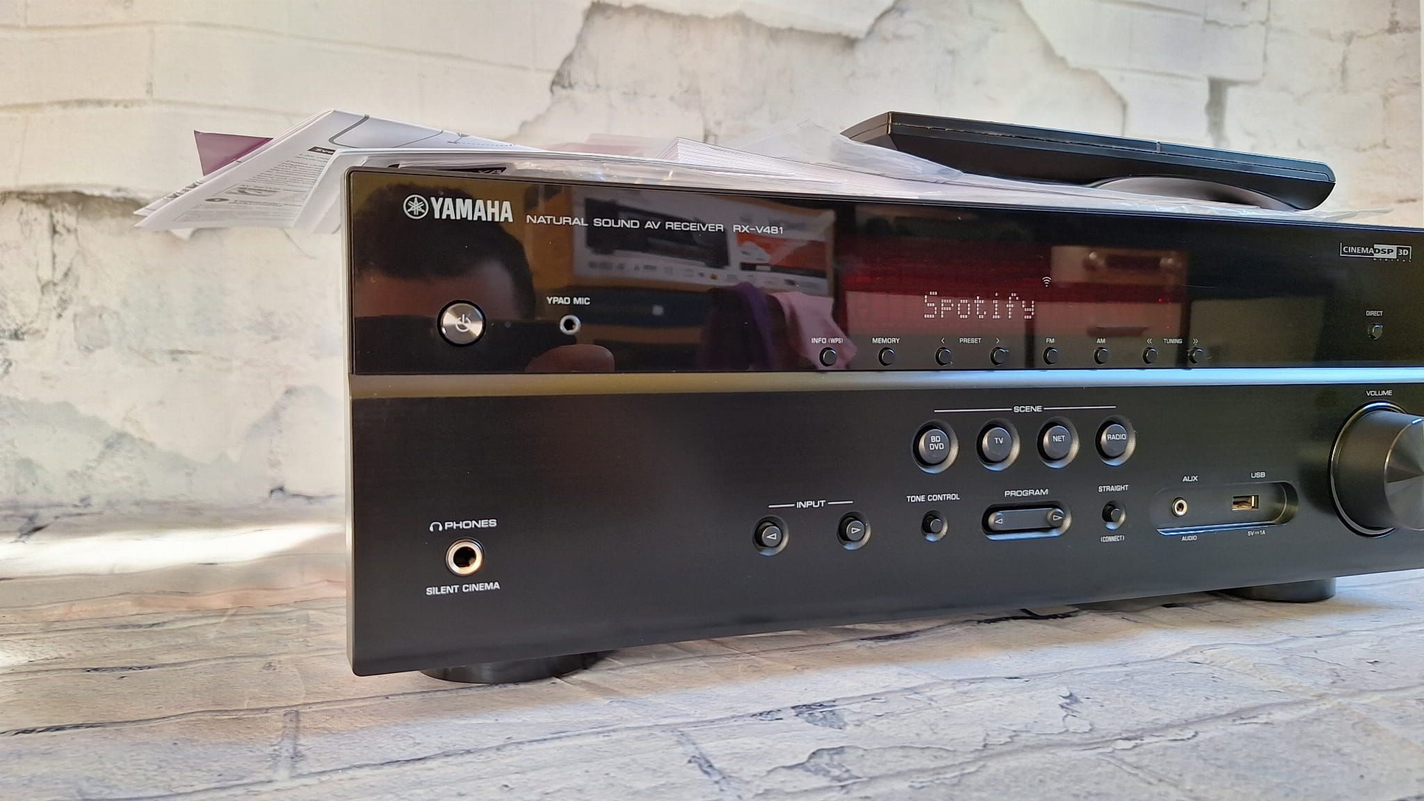 5.1 Yamaha RX-V481 Wi-fi BT Musiccast 4k60p HDR net radio spotify