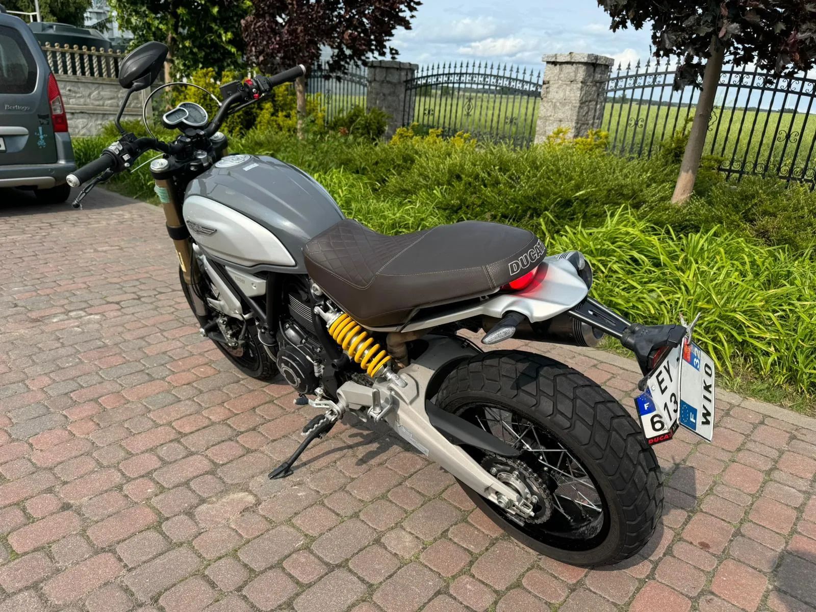 Ducati Scrambler 1100