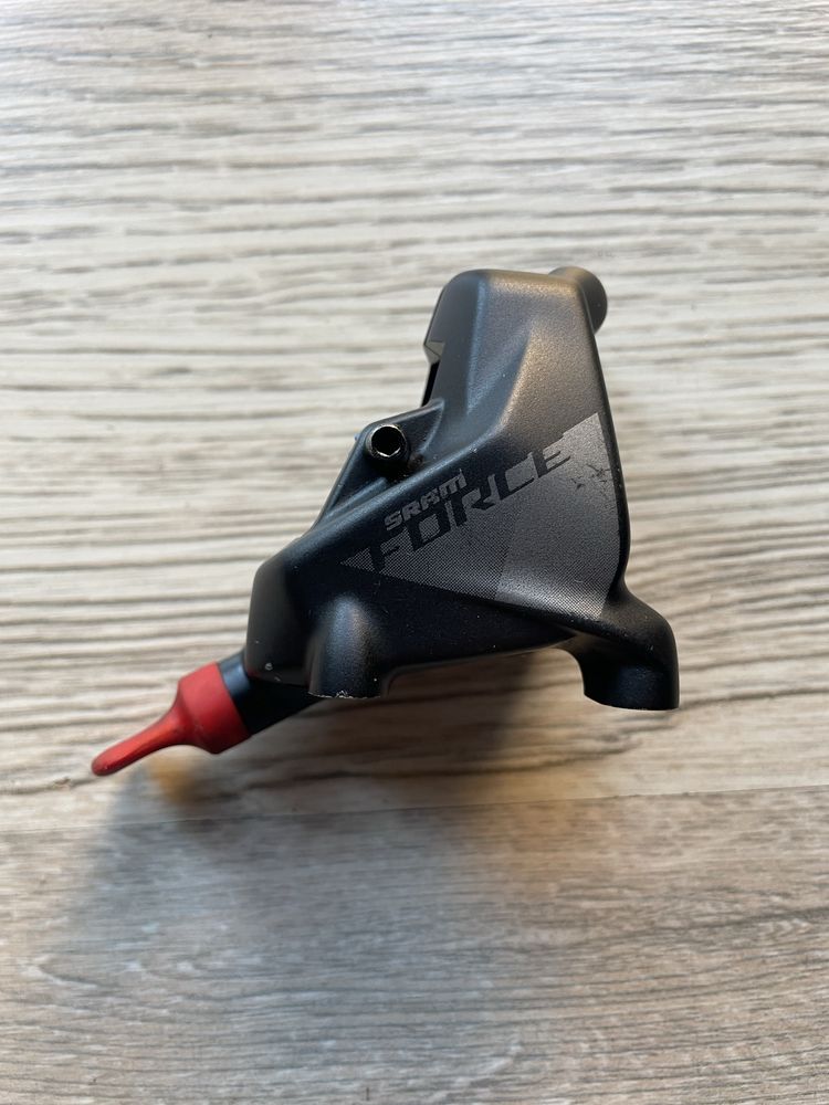 Zacisk hamulca tarczowego SRAM Force AXS