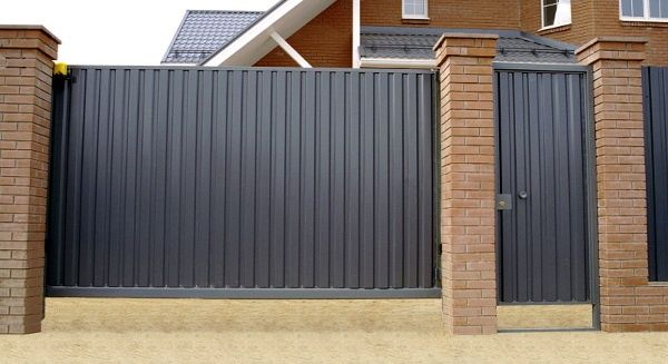 Профнастил Суми, профлист Сумська область, профнастил для паркану Сум