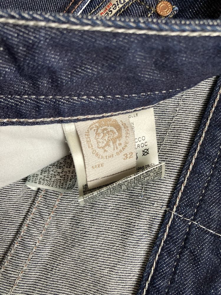 Чоловічі джинси Diesel