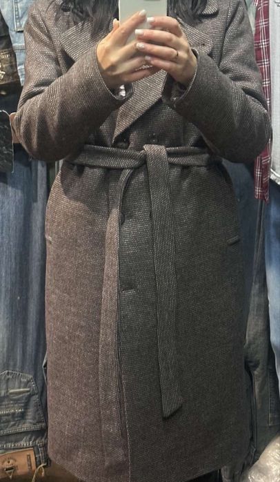 Нове пальто з утепленням