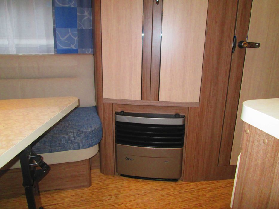 Przyczepa kempingowa Hobby De Luxe 495.