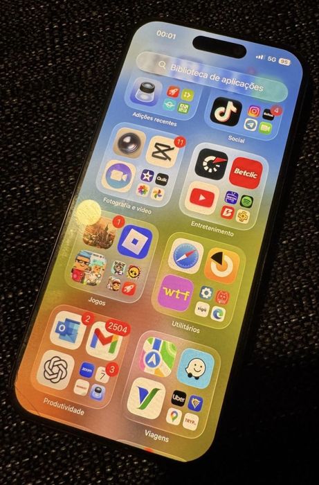 Vendo Iphone 15 Pro com 1 TB