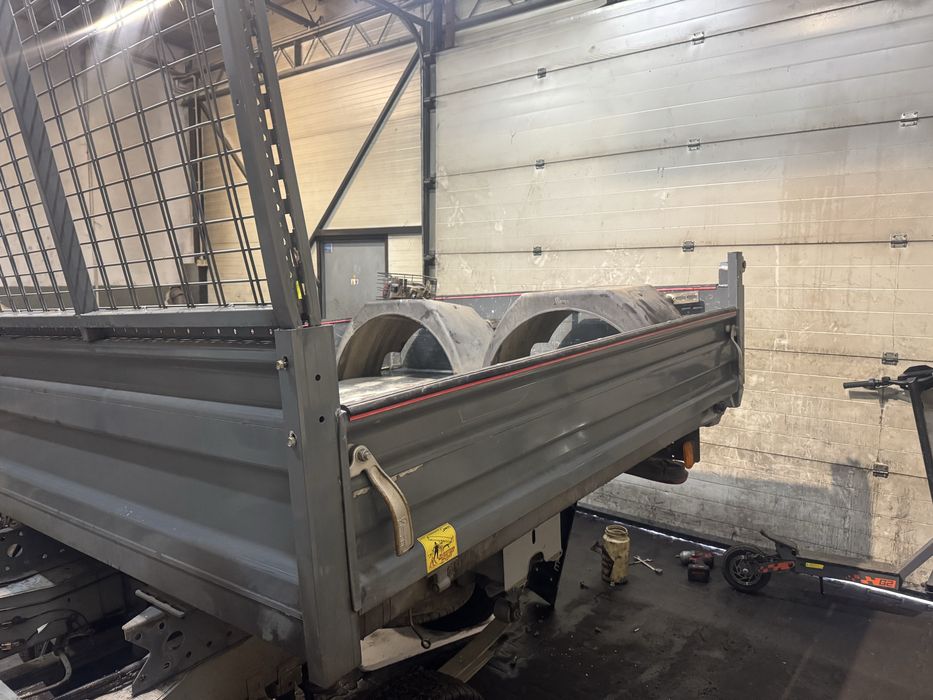 Kiper Wywrotka Bus Aluminumu Master inne