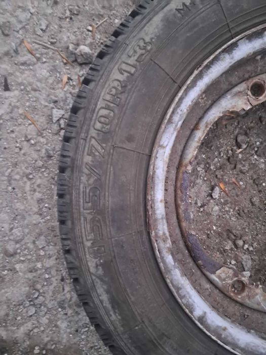 155×70R13 є 6 коліс в зборі в гарному стані протектор