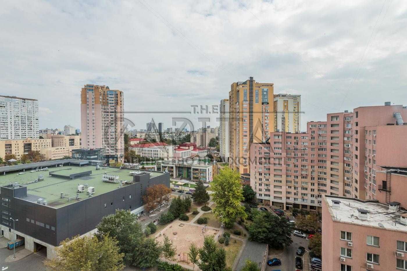 Продажа квартиры в ЖК Александровский, Соломенский район.