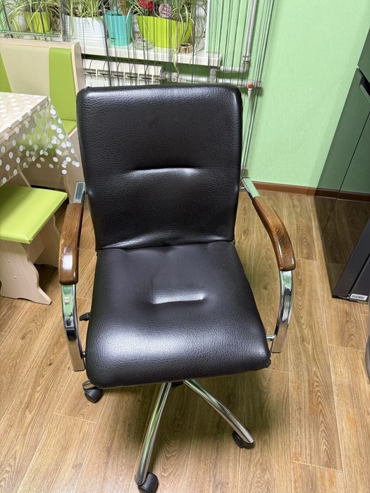 Продам мойку парикмахерскую и кресло