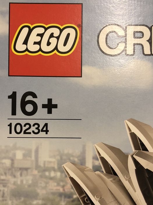 Lego 10234 Lego 76042 Lego 10244