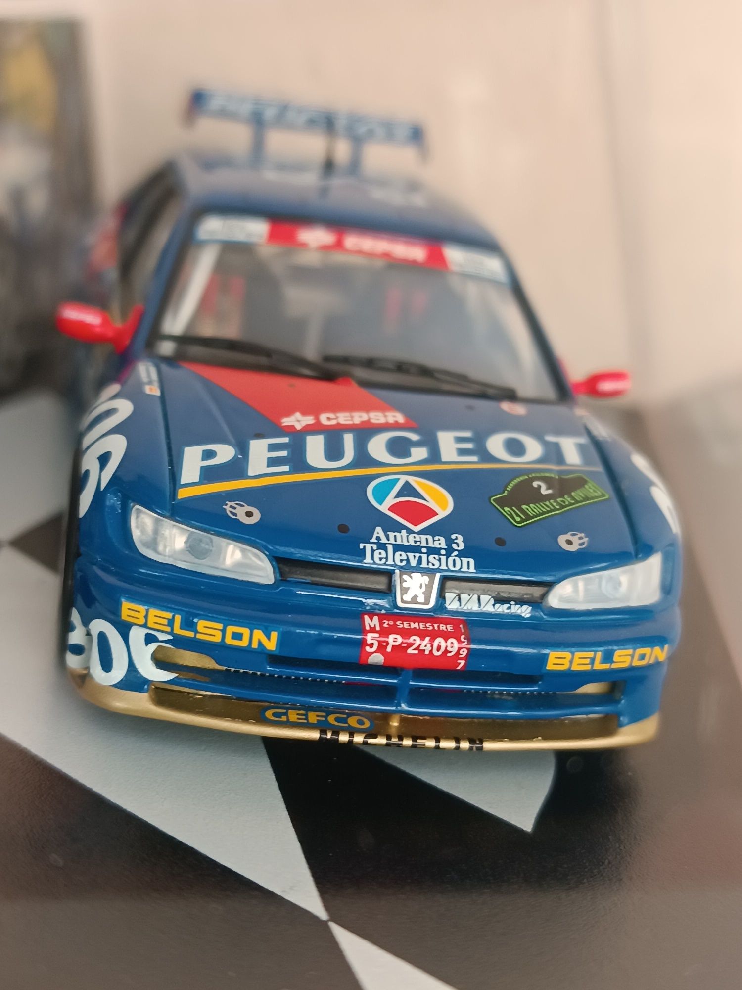 Peugeot 306 Maxi 1/43