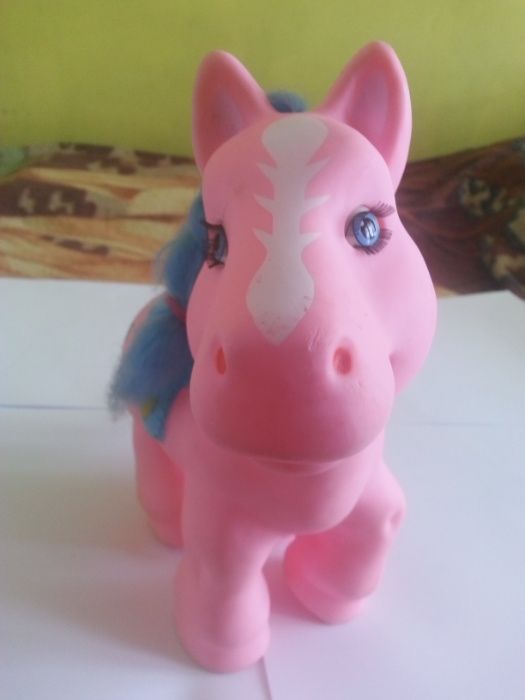 duży kucyk typu My Little Pony konik z pięknymi włosami 30 cm różowy