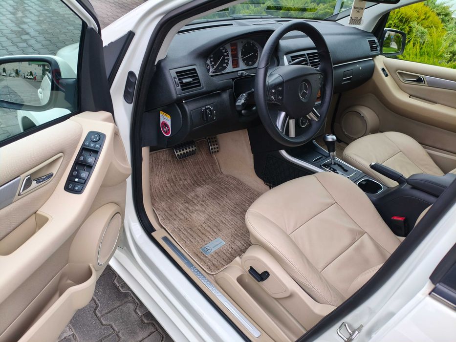 Продам Mercedes B-200 FULL!