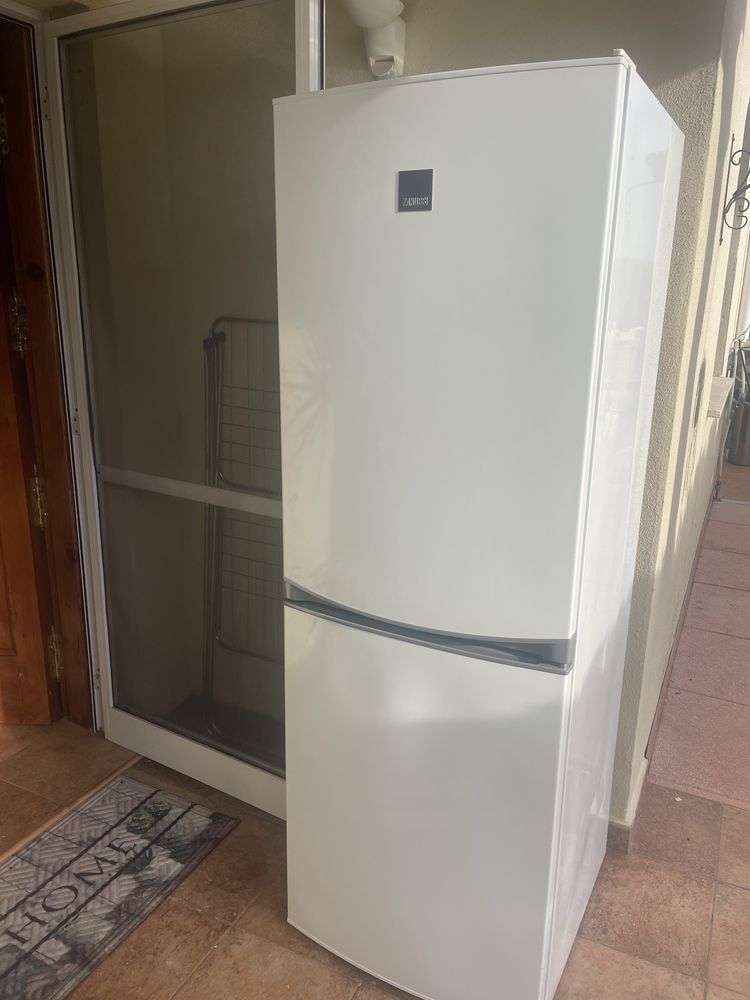Vendo frigorifico zanussi