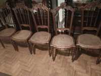 Cadeiras antigas com palhinha