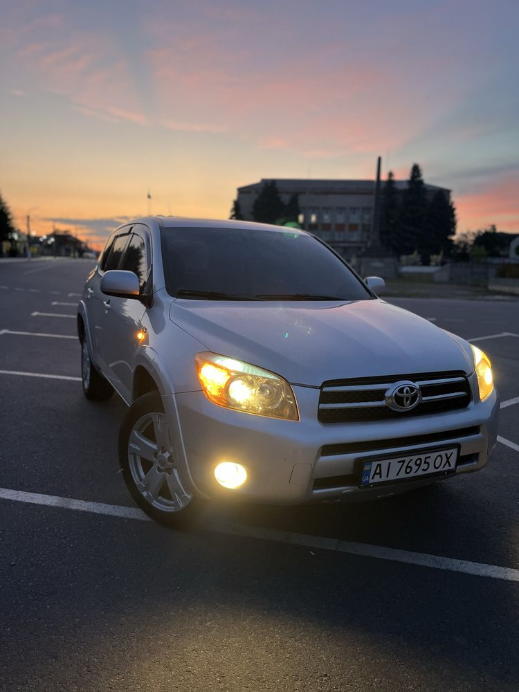 Toyota Rav4 2.2 Дизель