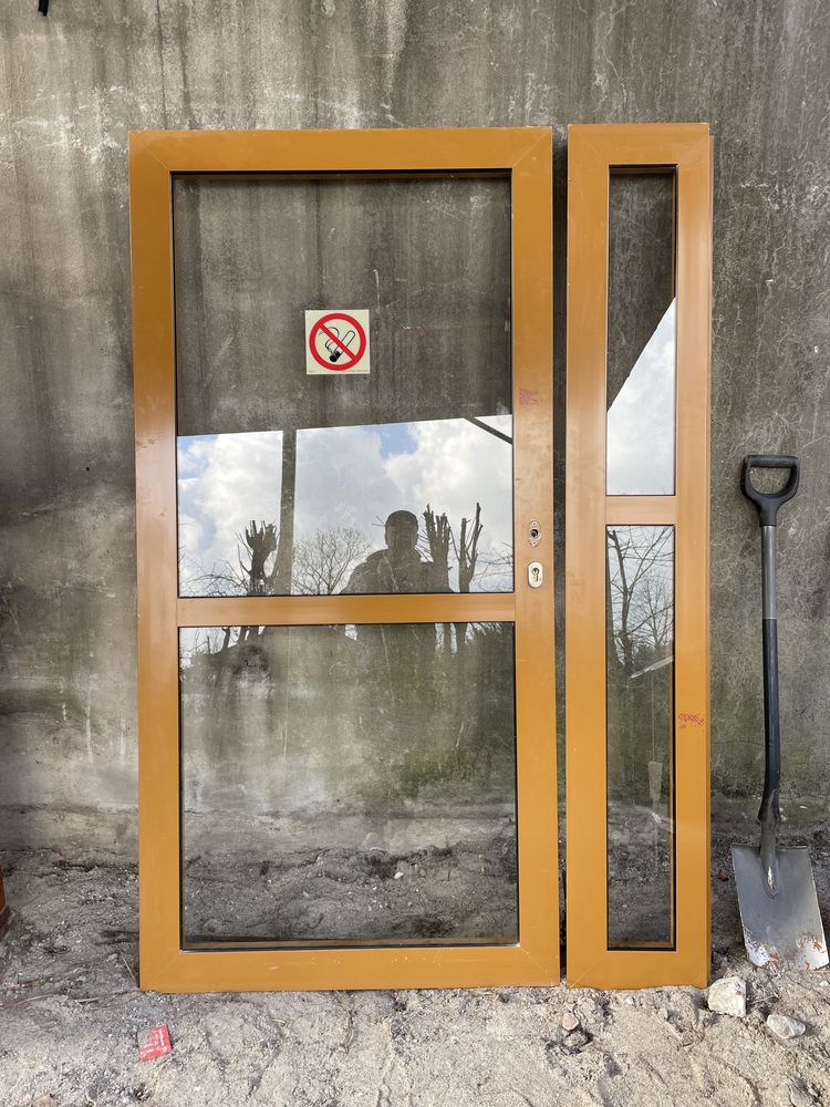 Drzwi aluminiowe dwu czlonowe ppoż w-wa bialoleka