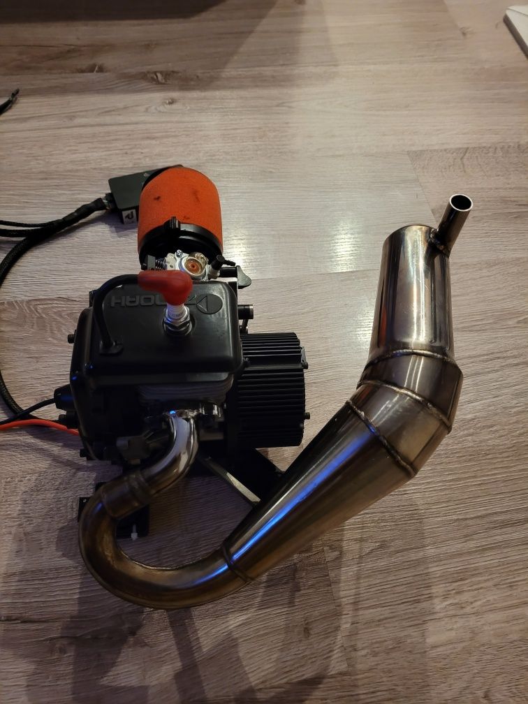 dron H2 hybrid generator silnik spalinowy z osprzetem