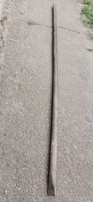 Лом строительный