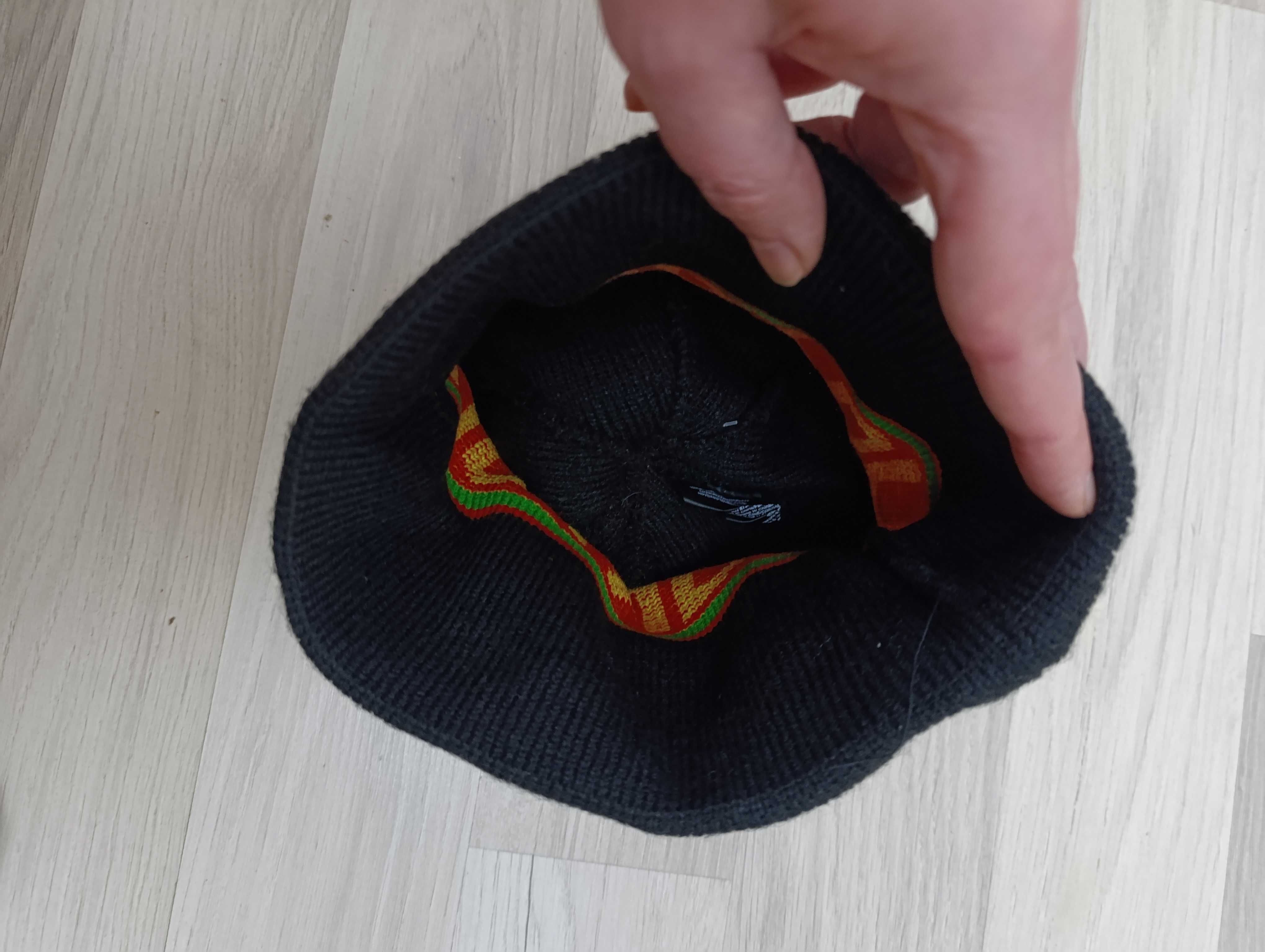 Шапка зимова BURTON