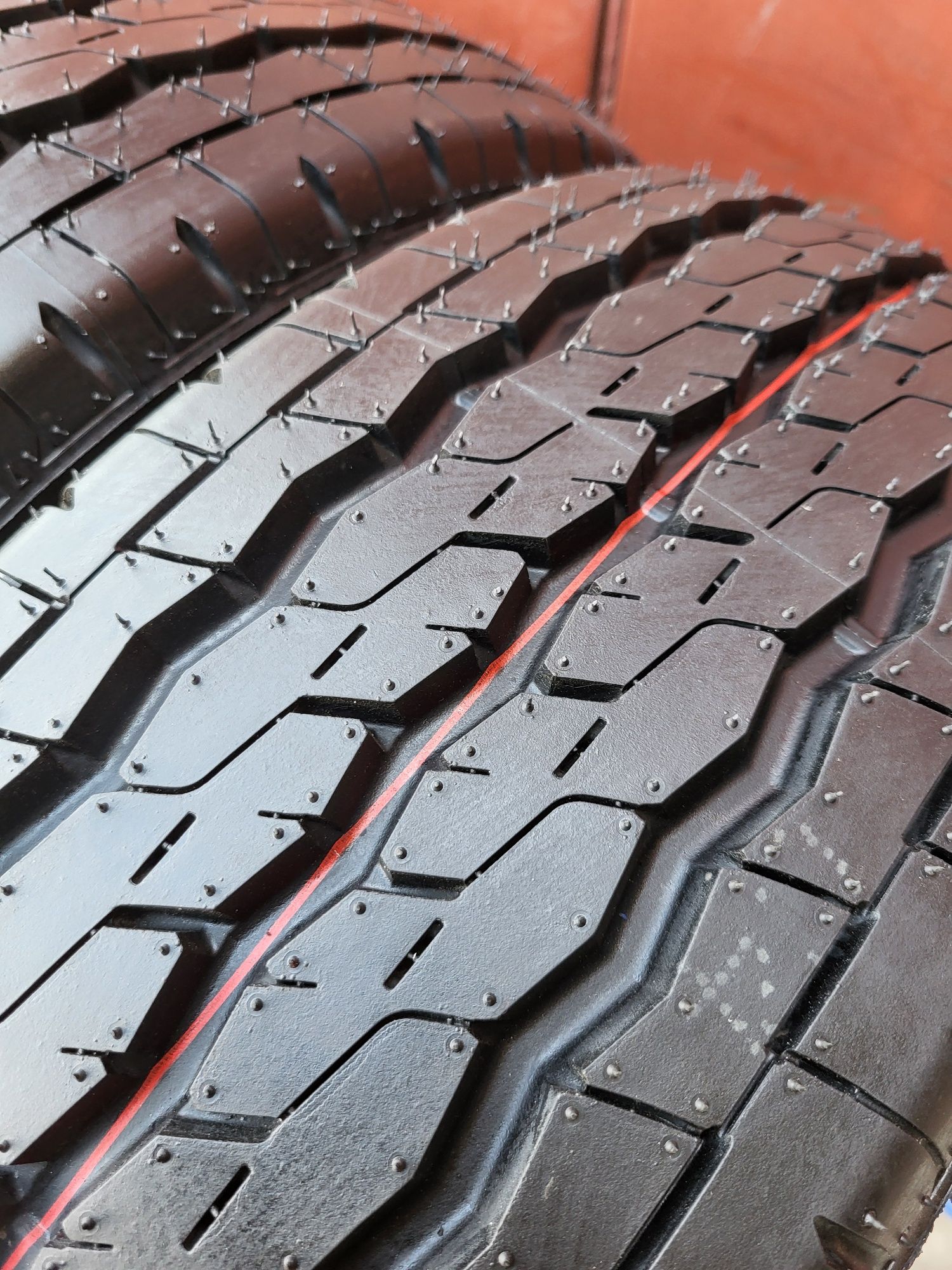 215/70/15C R15C Firestone VANHAWK 2 4шт ціна за 1шт літо шини