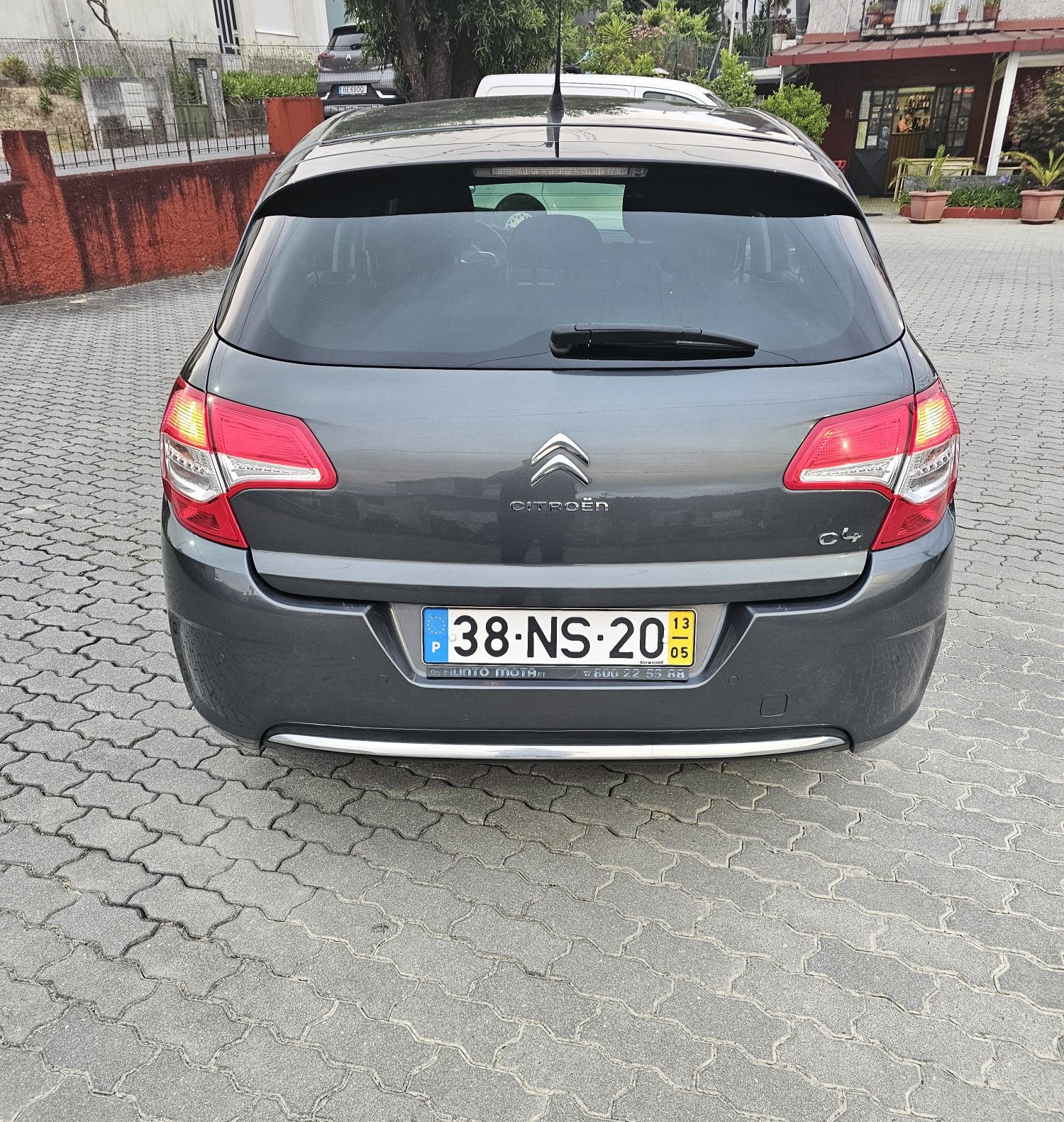 Citroën C4 1.6 HDi – Económico e Fiável - Rev. Feita