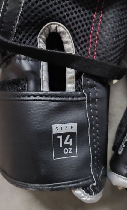 Luvas de Boxe, Kickboxing e Muay Thai
Abrir filtros, 0 filtros aplicad