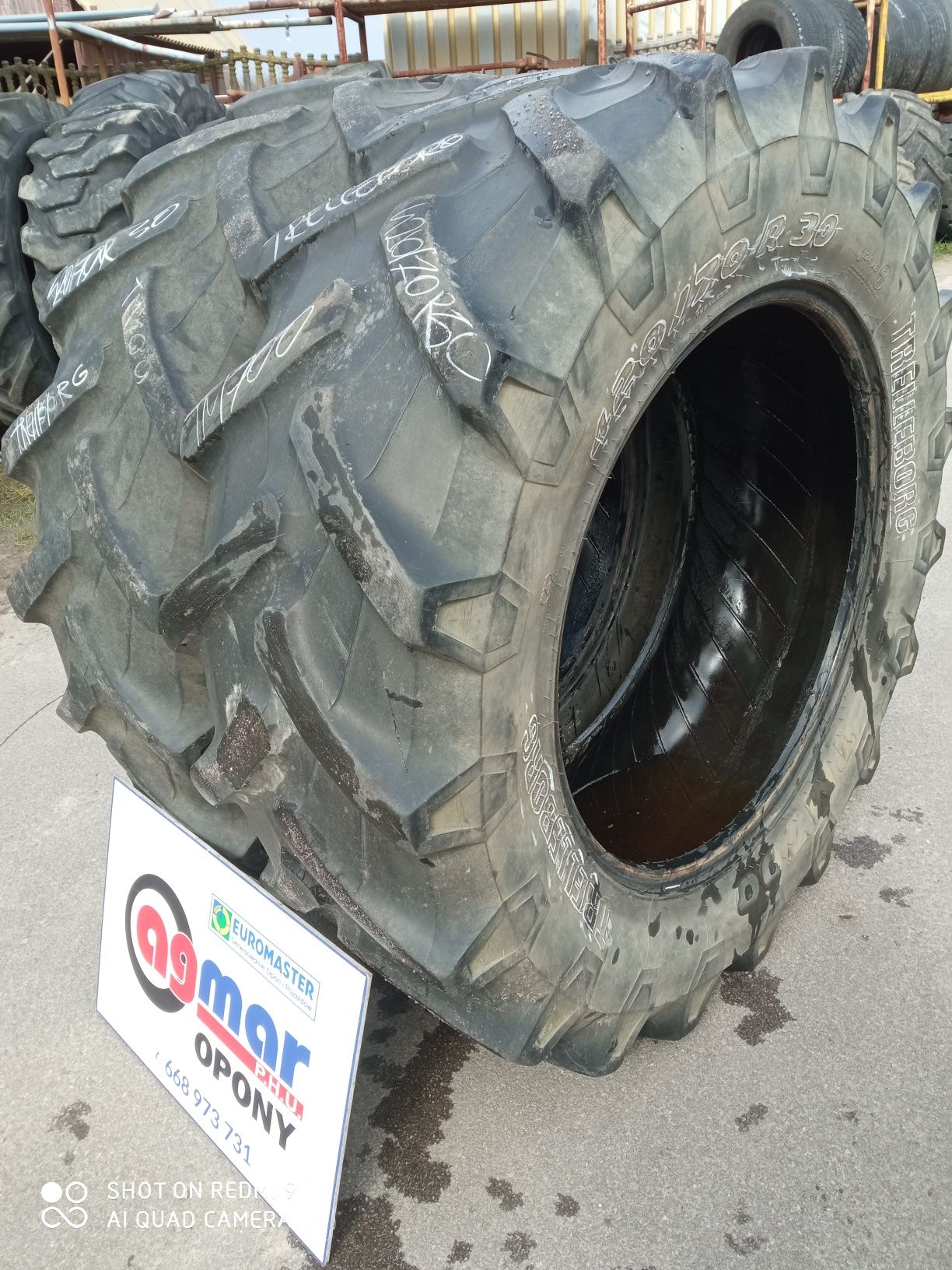 420/70R30 Trelleborg opony używane rolnicze para