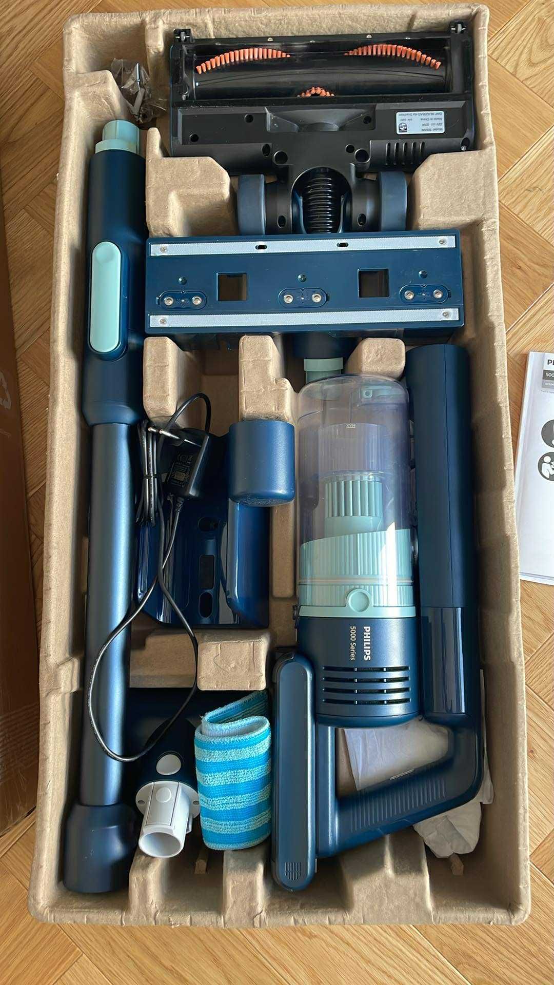 Odkurzacz PHILIPS XC5244/10 Flex Aqua (z 10 lipca, użyty dwa razy)