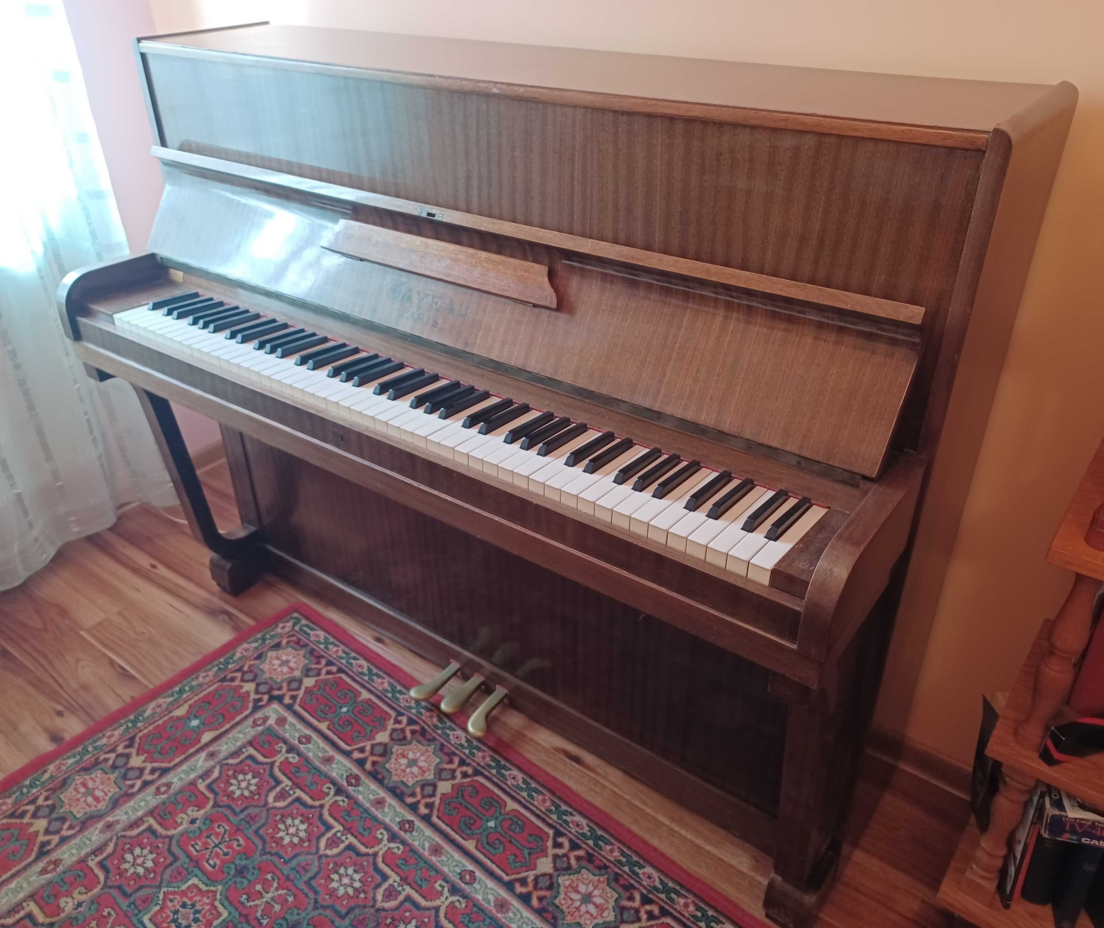 Pianino "Gaveau Paris"