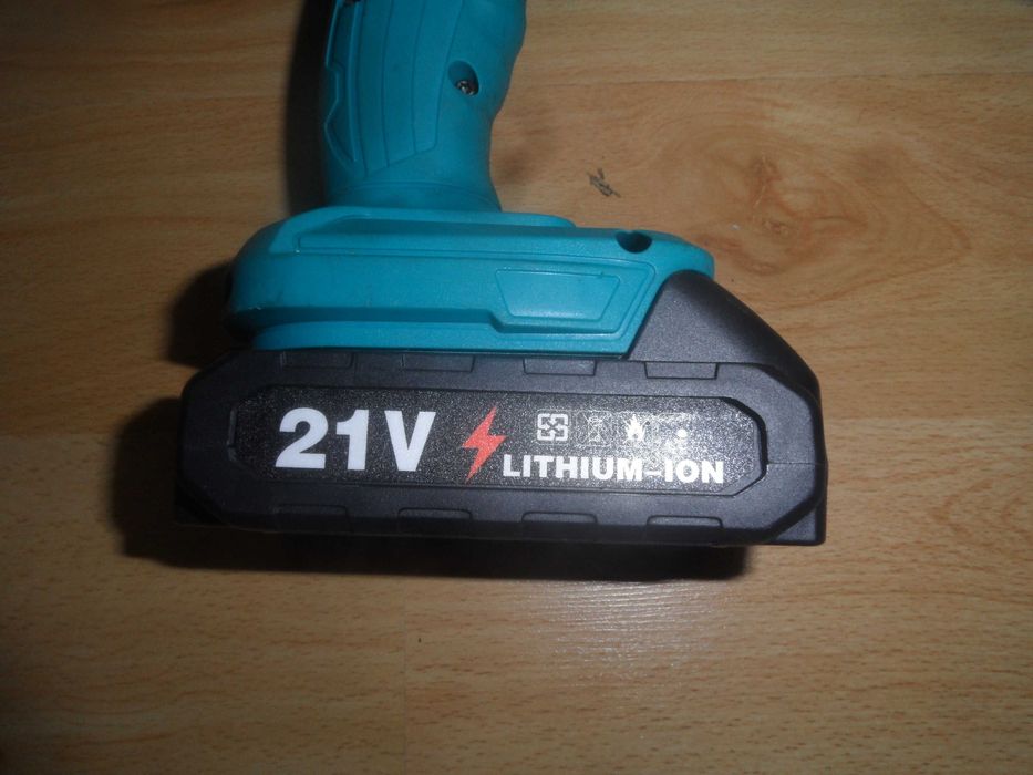 Mini motosserra de poda, 6 polegadas