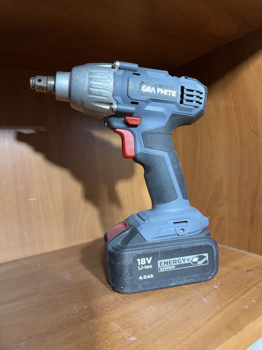 Zestaw graphite klucz udarowy i wkretarkowiertarka 18v +bateria 2ah