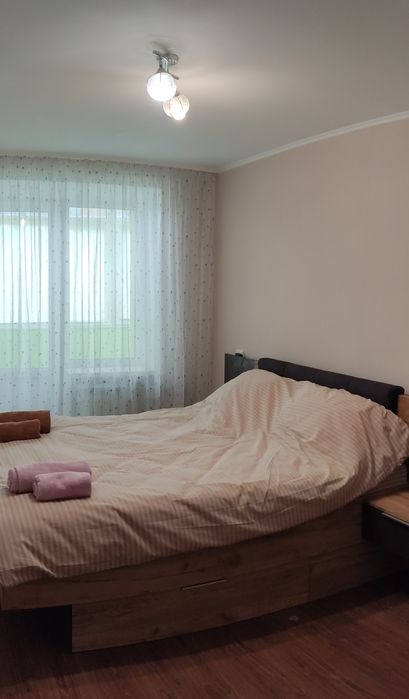 Трикімнатна,Проспект Незалежності.