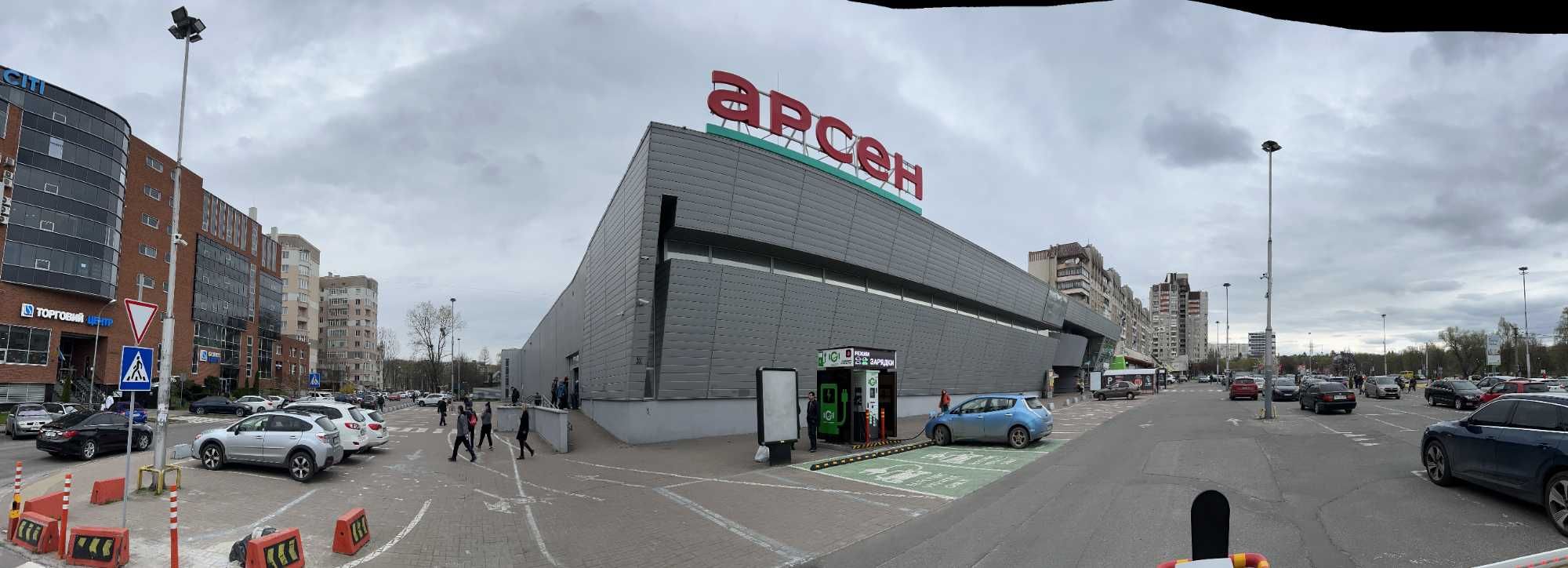 Оренда ТЦ Арсен м. Львів пр. Чорновола 93 (50 м.кв.)