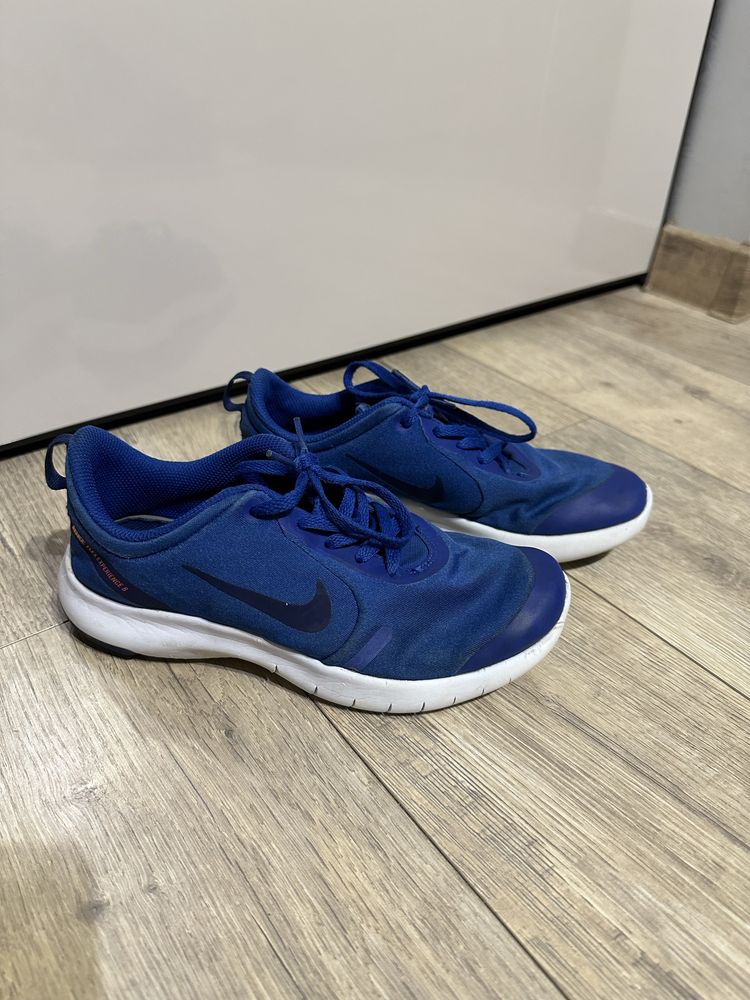 Кросівки NIKE 36 розмір