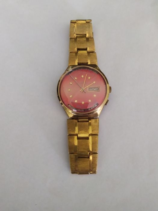 Продам наручные часы