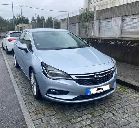 Opel Astra (1598cc)