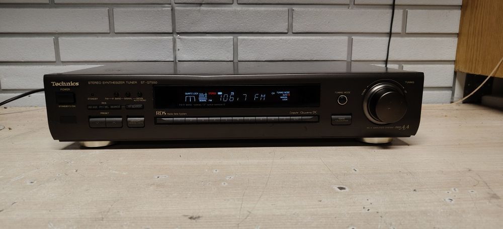 Tuner radiowy TECHNICS ST-GT550 ClassAA