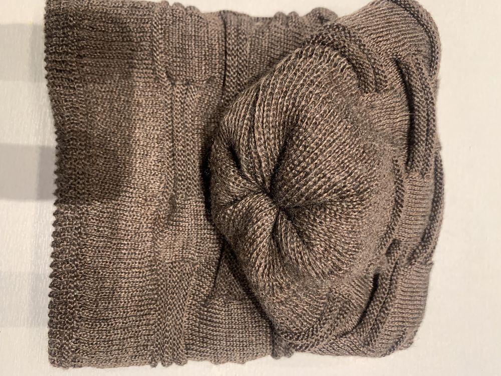 SUPERDRY czapka zimowa damska 52-56 cm