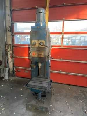 Wiertarka do metalu słupowa kadłubowa kolomnowa z Niemiec