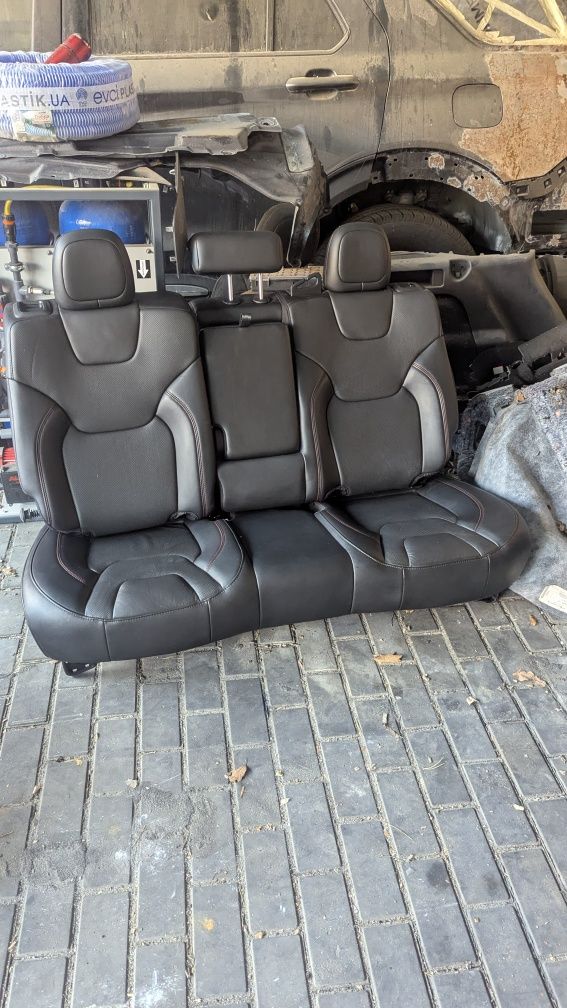 Салон вентиляция Jeep Cherokee kl