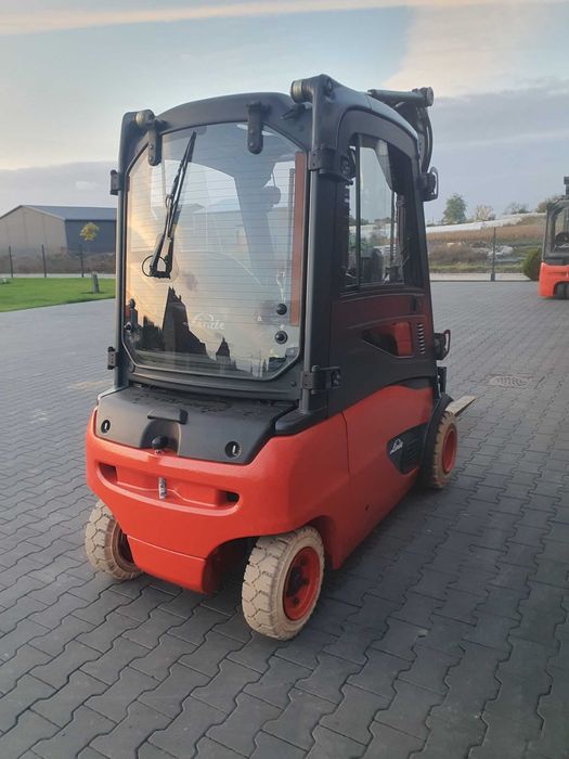 Wózek LINDE E20PL Elektryk 4 sekcje Kabina Ogrzewanie , E20PH E25 E18
