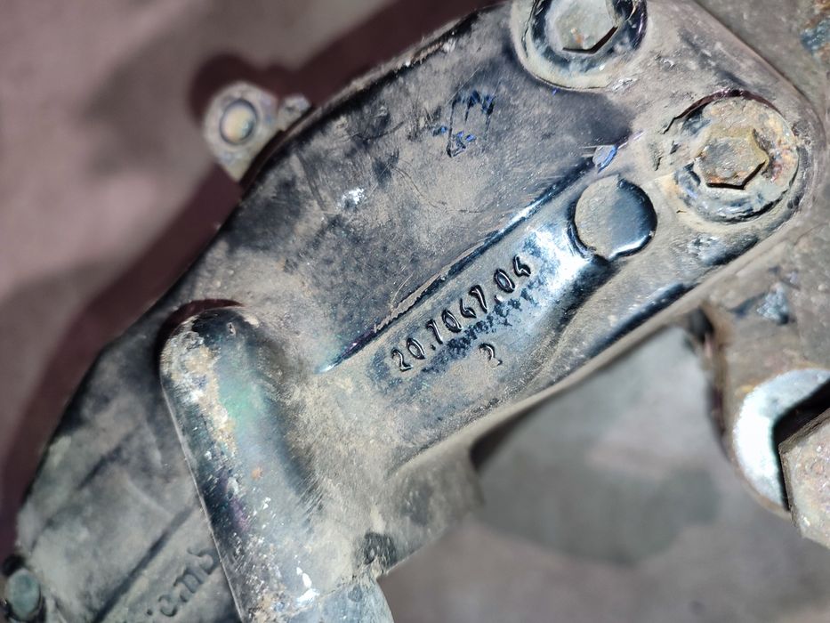 Mercedes S klasa W220 zacisk przód przedni lewy lub prawy BREMBO 330