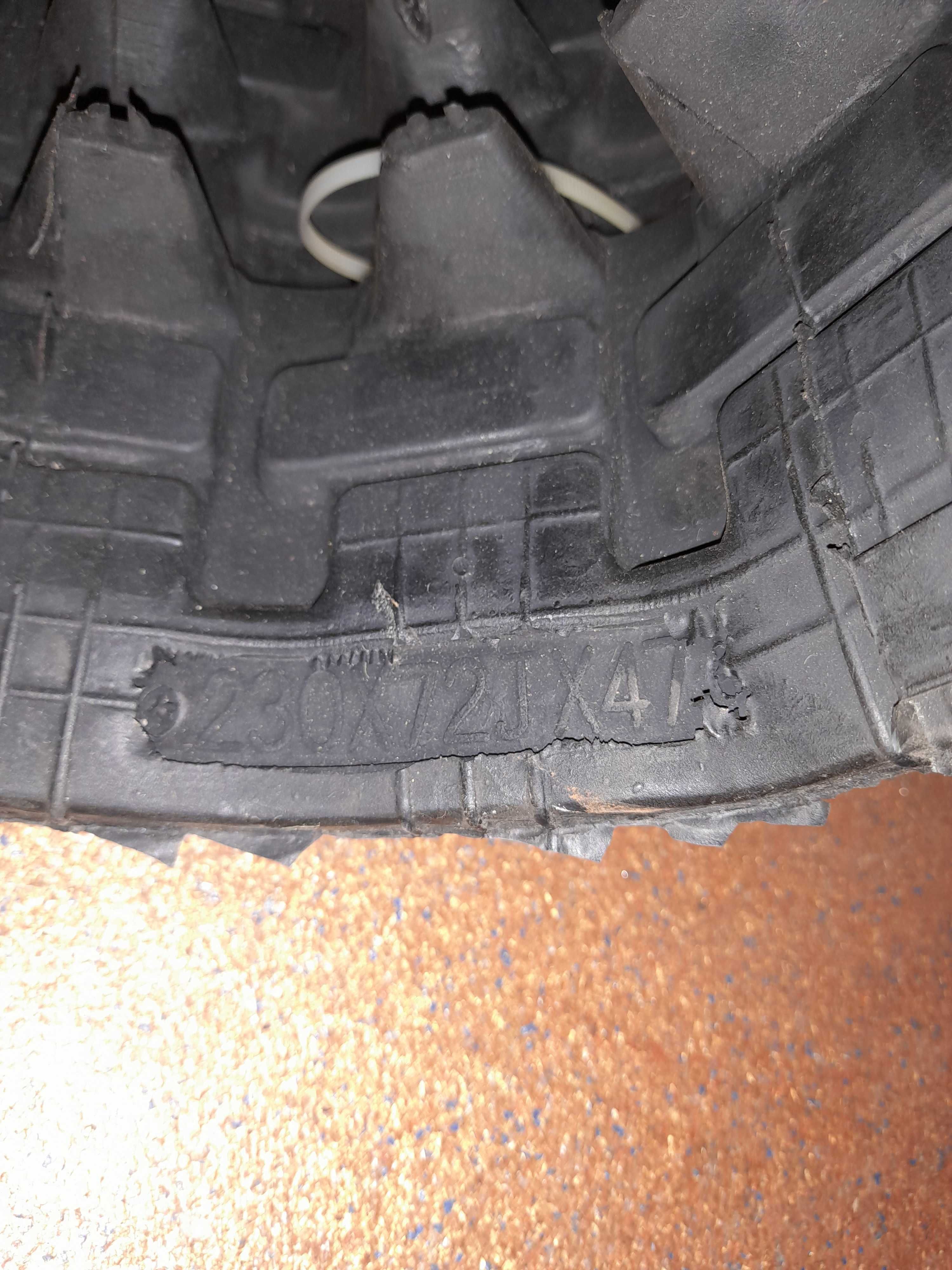 Gąsienica do Yanmar B15-3, B15EX, B17-2, SV15,