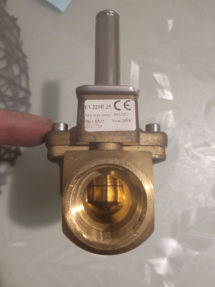 Zawór elektromagnetyczny EV220B