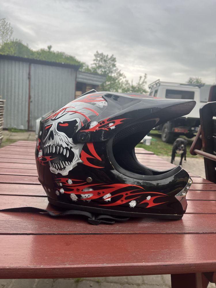Kask na motor/quada