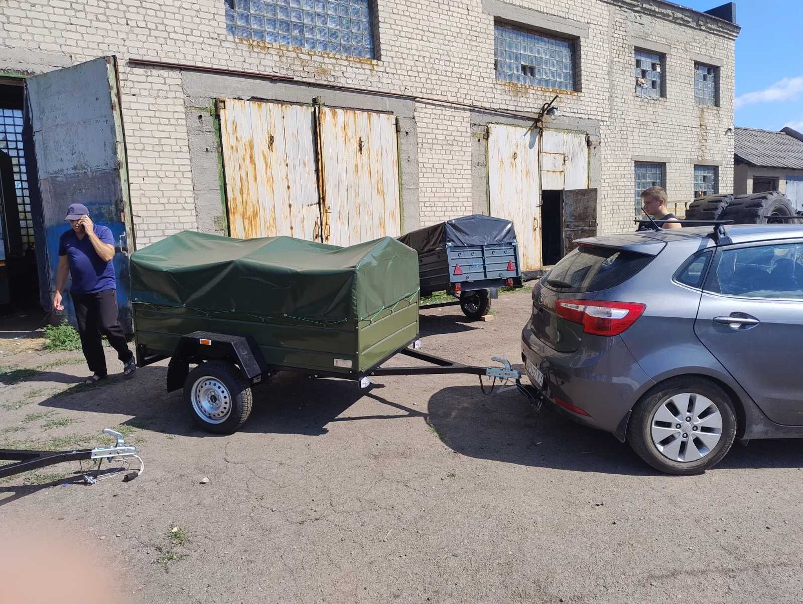 Прицепы двух метровые в наличии  по цене Завода Новые с Документами