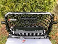Решетка радиатора AUDI Q5 2012-2016год.RS стиль Full Black