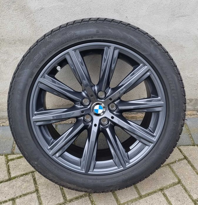 KOŁA ZIMOWE BMW 5 G30 G31 245/45/18 GoodYear JAK NOWE